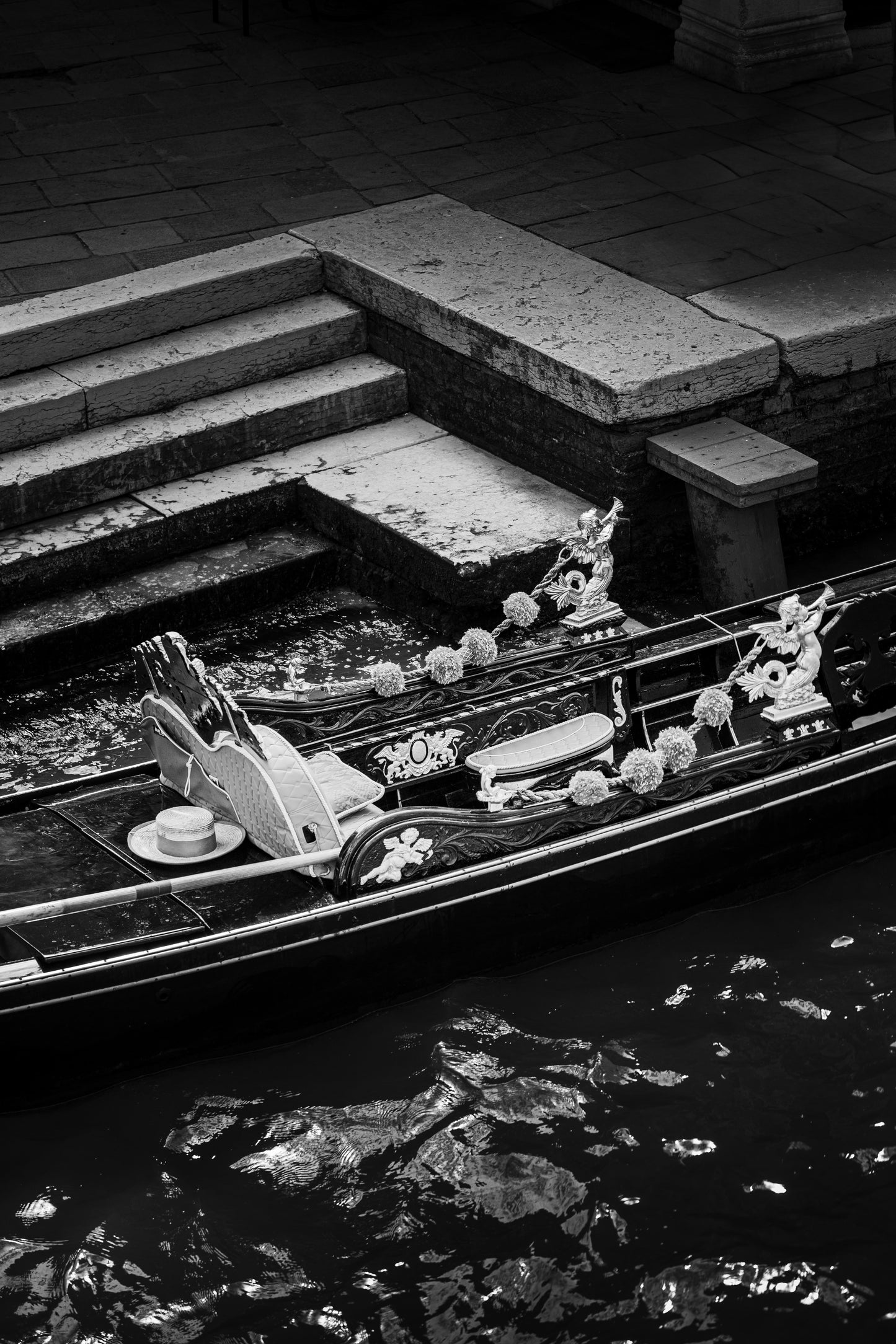 Gondola, Venice B&W